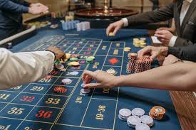 Онлайн казино Casino Roy Spins